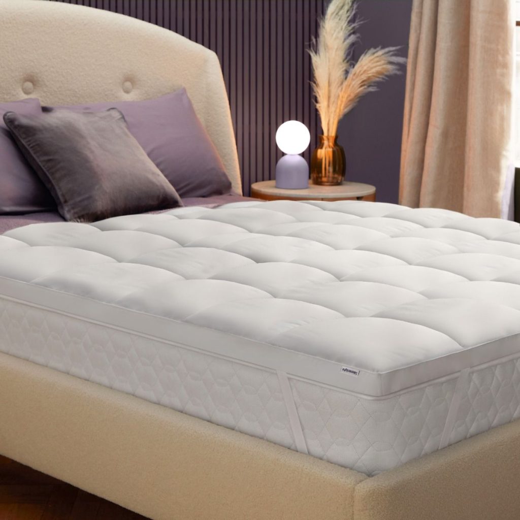 Silentnight Deep Sleep Ultimate 500 topper on a bed