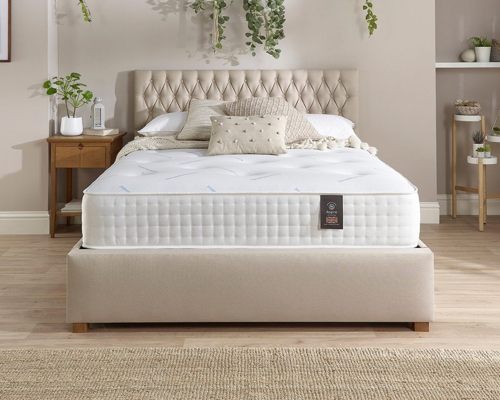 Aspire 3000 Pocket Climate Cool Wool mattress on a beige bed