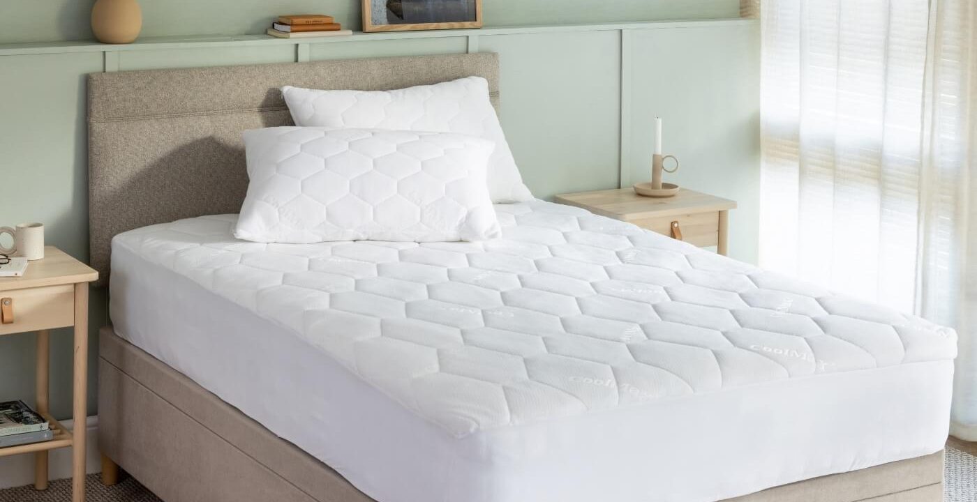 Soak&Sleep Waterproof Coolmax Mattress Protector