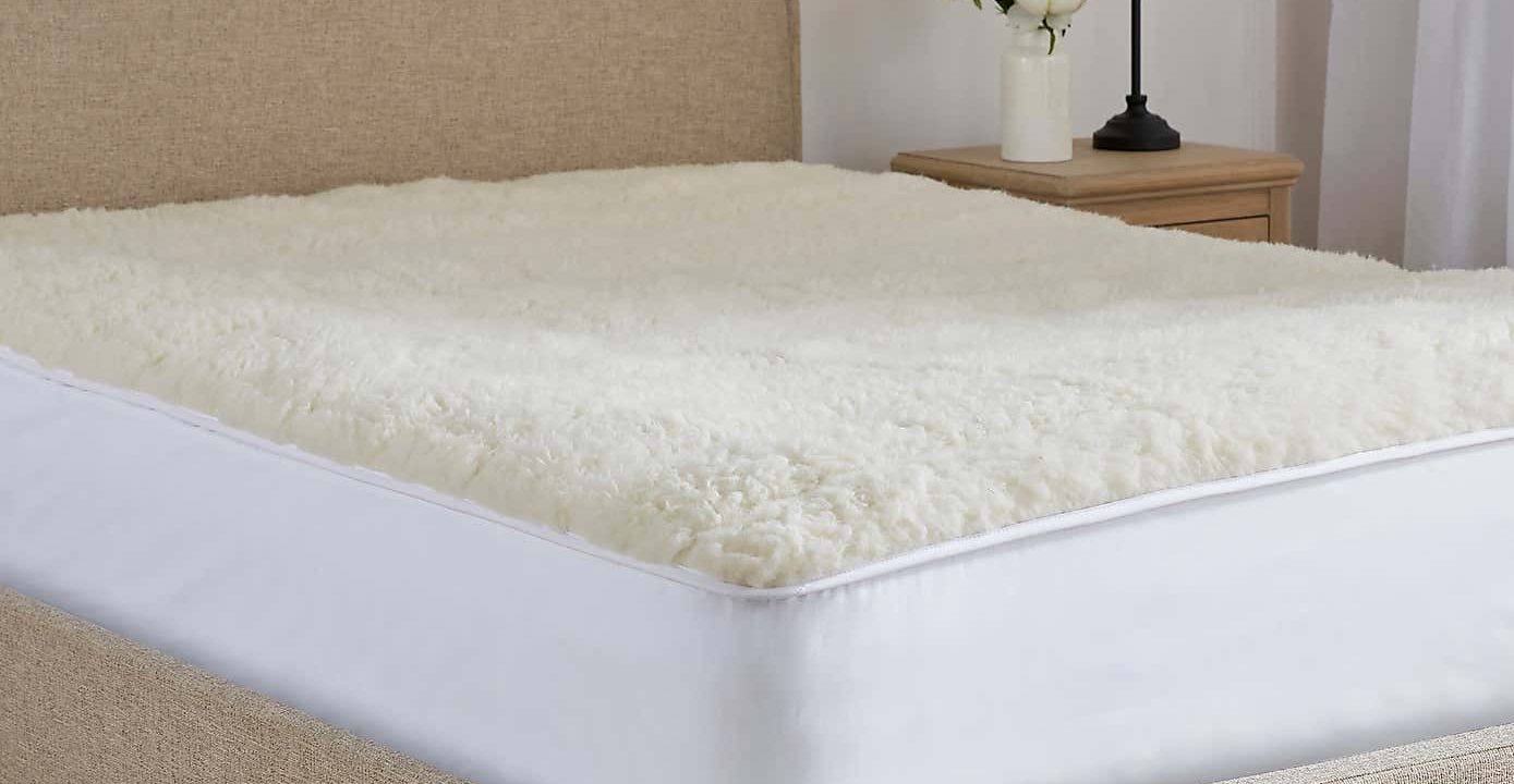 Dorma Luxury Wool Reversible Mattress Topper