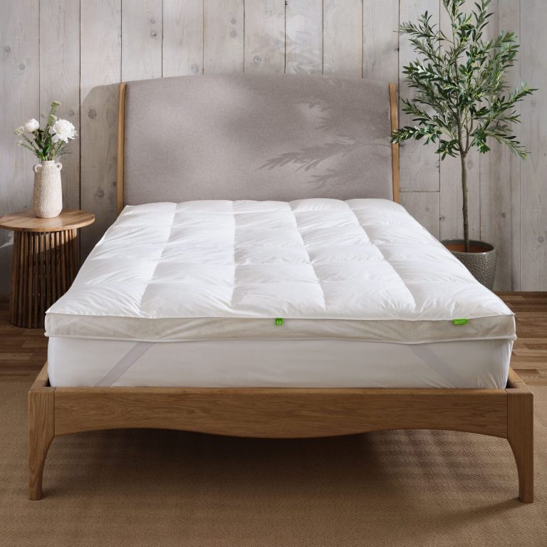 Scooms Hungarian Goose Feather & Down Mattress Topper