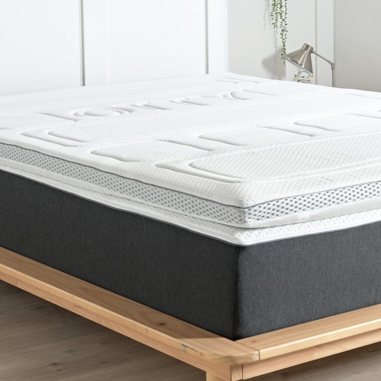 OTTY Bamboo & Charcoal Mattress Topper