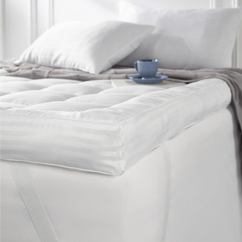 Snuggledown Luxurious Extra Deep 10cm Mattress Topper