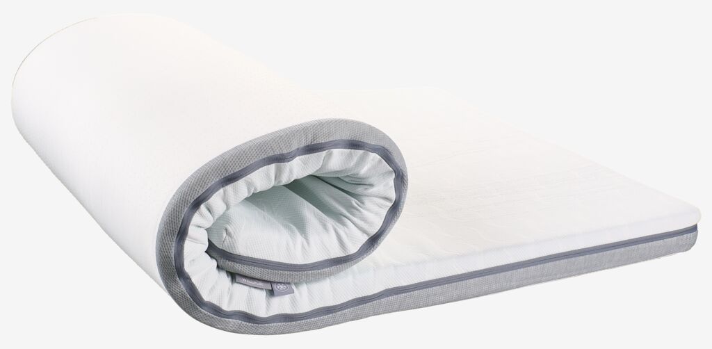 WELLPUR BOKSELVI mattress topper rolled up