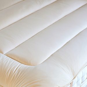 Woolroom Deluxe Wool Mattress Topper