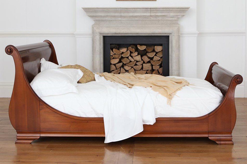 And So To Bed Manoir Bed