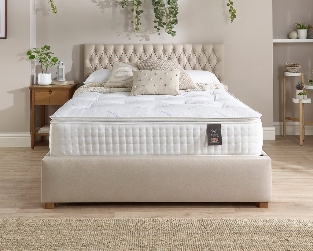 Aspire 3000 Pocket Climate Cool Wool Pillowtop seen from the foot of a cream bed