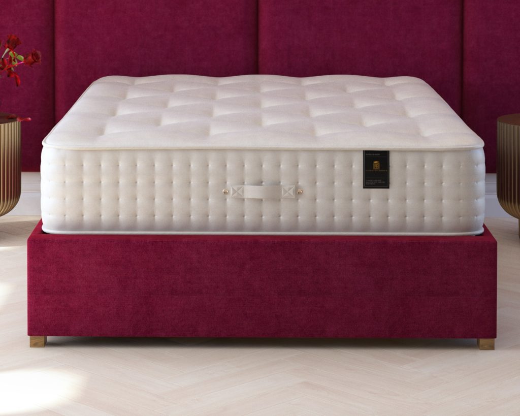 Laurence Llewelyn-Bowen Hotel Quality Wool 3000 Pocket mattress seen from the foot of the bed