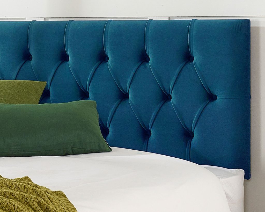 Aspire Olivier Divan Bed Set, diamond-buttoned marine velvet headboard close-up
