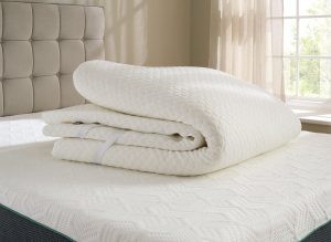 Dreams Hyde & Sleep Memory Foam Mattress Topper
