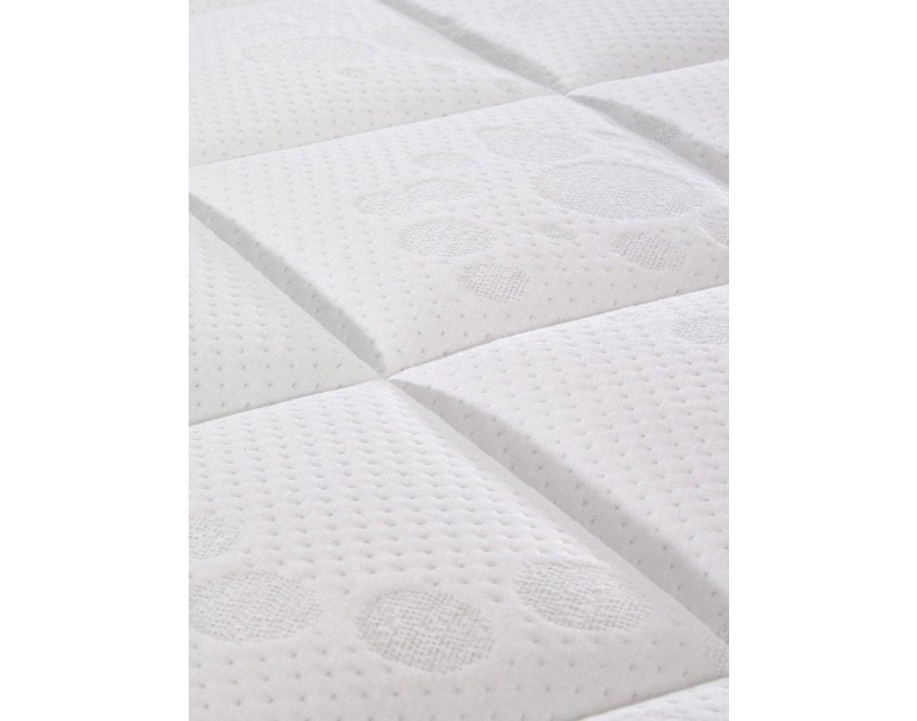 Knitted quilted sleep surface of the CloudGel 3000