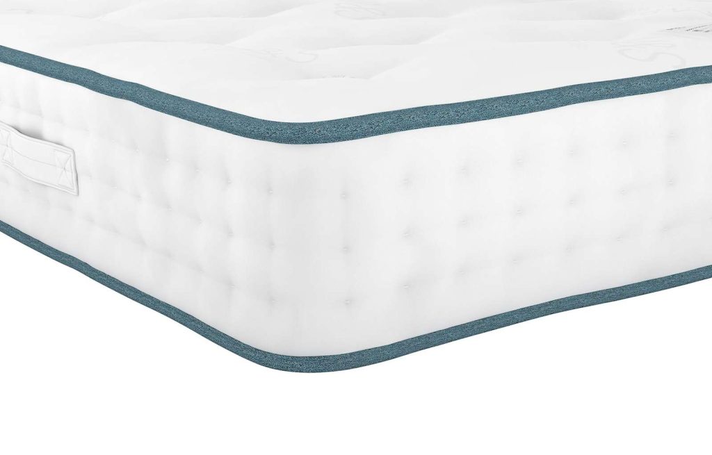 M&S 3500 British Wool Firm Mattress, corner with blue piping and side handle
