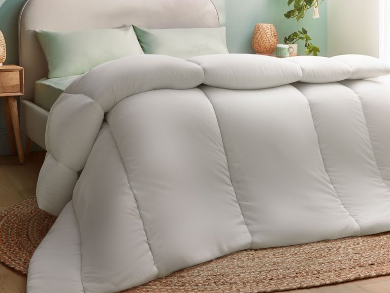 Silentnight Anti-Allergy Duvet