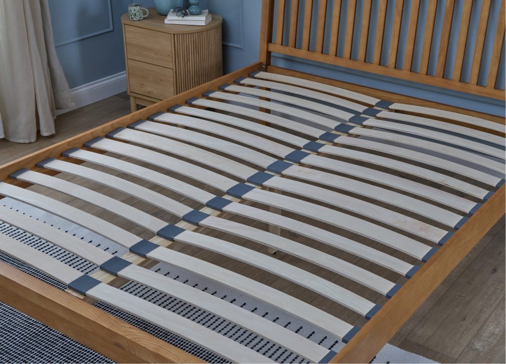 Simba Sherwood Solid Ash Bed, sprung rubberwood slats in three zones